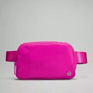 Lululemon Everywhere Belt Bag, Sonic Pink - NWT